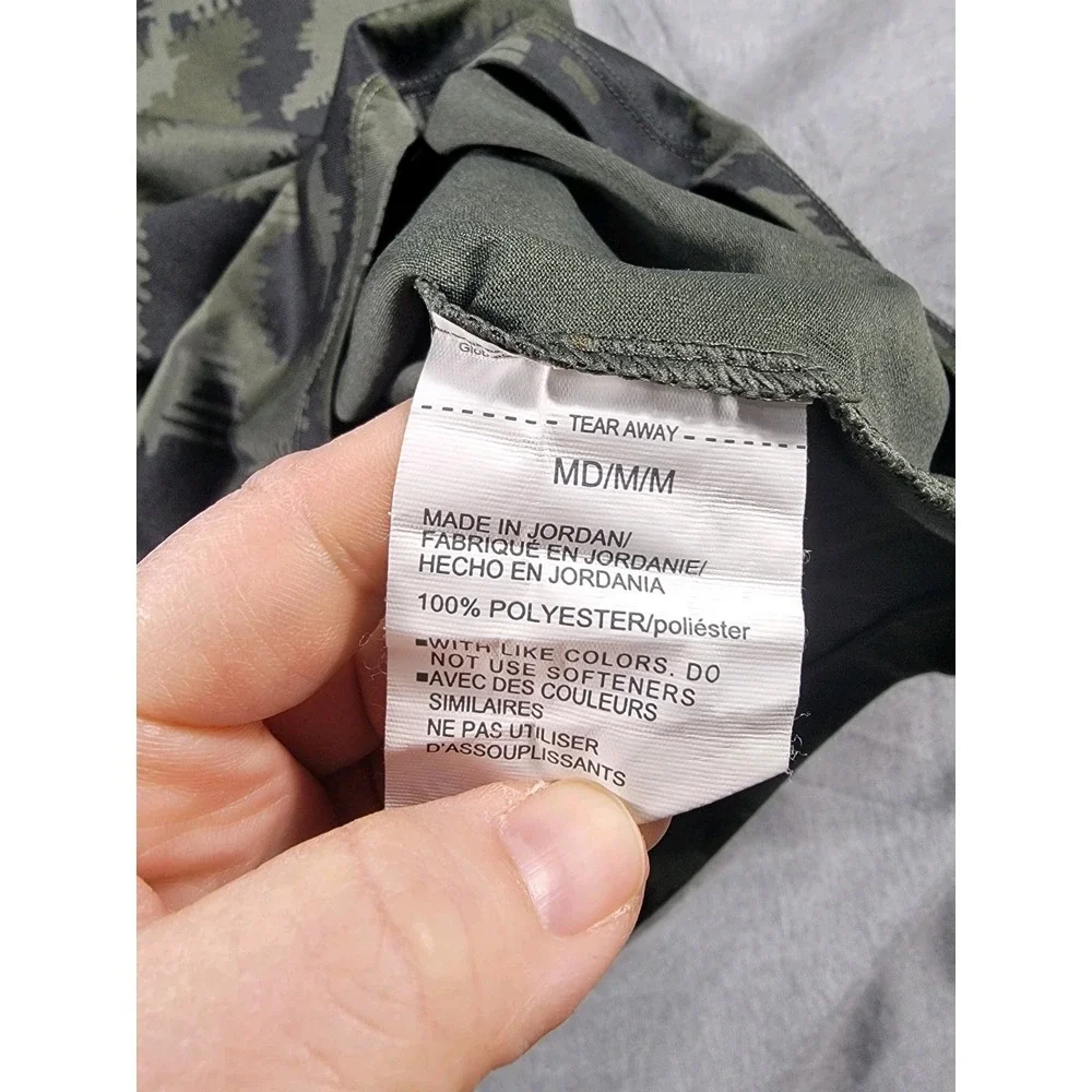 Under Armour Green Camo The Tech Tee Shirt‎ Mens Medium HeatGear Short Sleeve